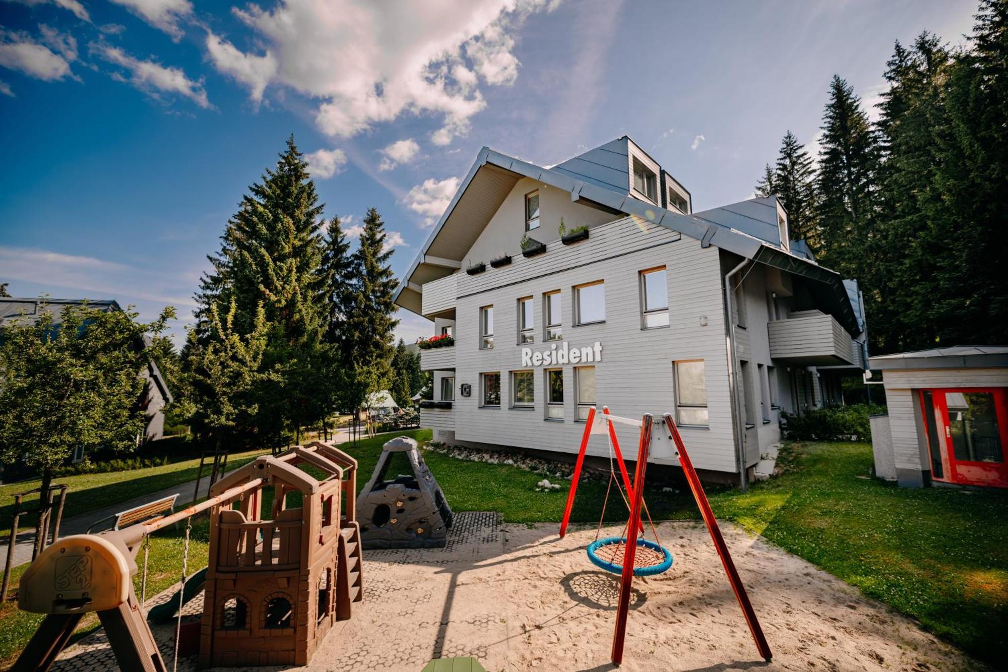 Spirit Harrachov Superior Wellness Apartments - Free Wellness, Wifi, Parking, Harrachov Card Rum bild